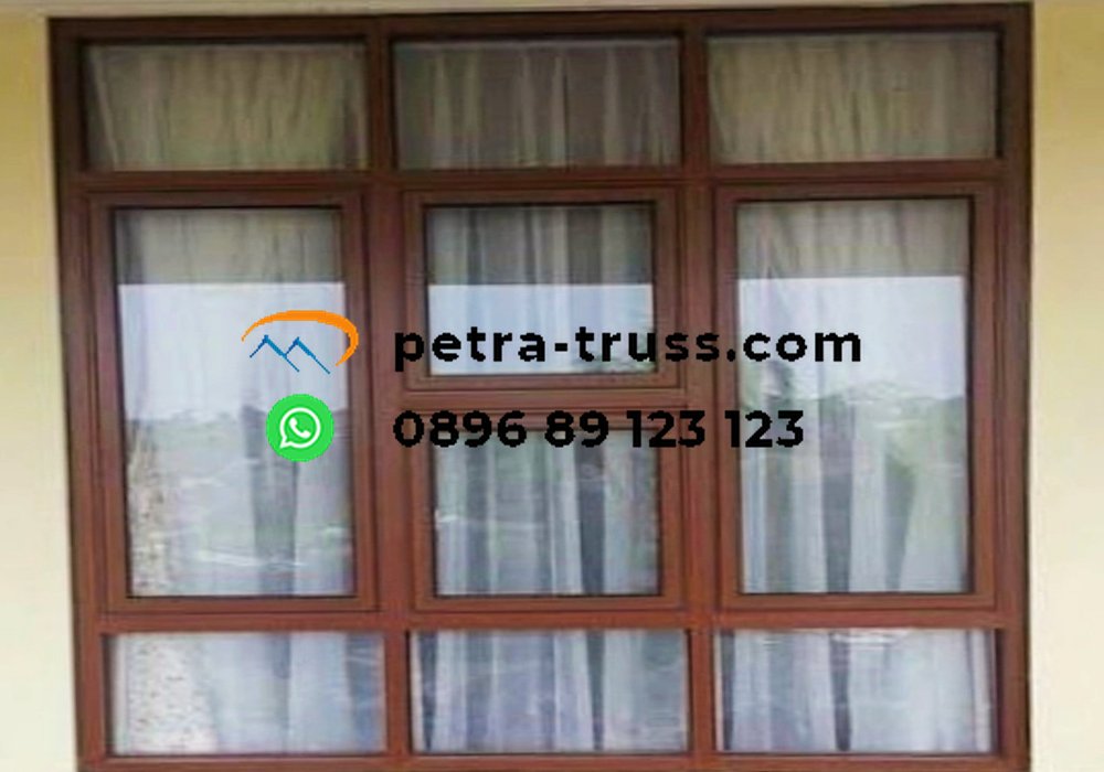 Pintu sliding aluminium rumah di Cimanggis Depok oleh Petra Truss