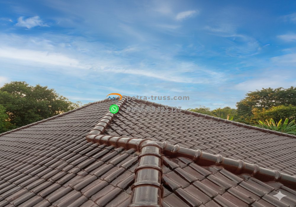 Renovasi atap baja ringan Babakan Madang Bogor oleh Petra Truss