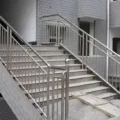 railing tangga stainless untuk masjid modern bertingkat